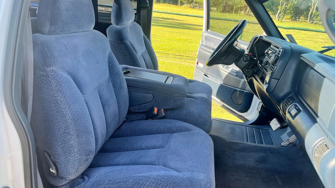 1998 GMC Sierra 1st Gen - Image 6 of 15