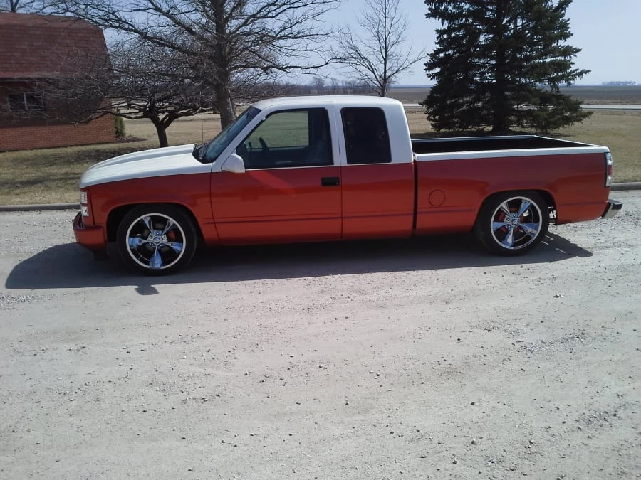 1998 GMC Sierra 1st Gen - Image 2 of 8