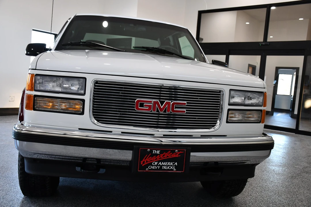1998 GMC Sierra 1st Gen - Image 3 of 31