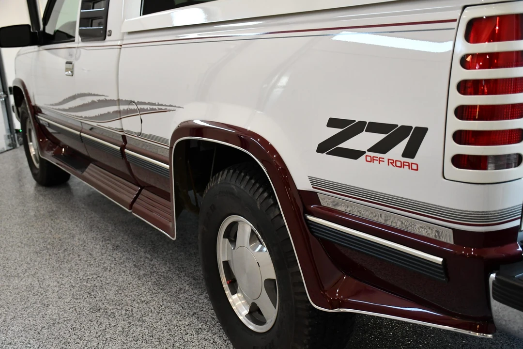 1998 GMC Sierra 1st Gen - Image 26 of 31