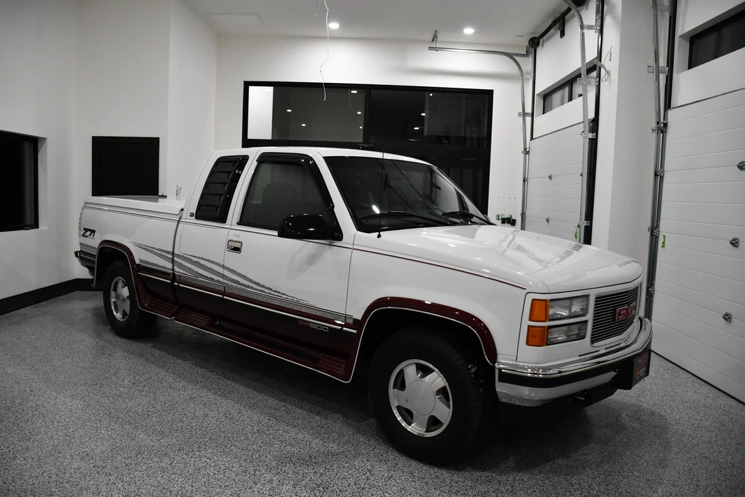 1998 GMC Sierra 1st Gen - Image 9 of 31