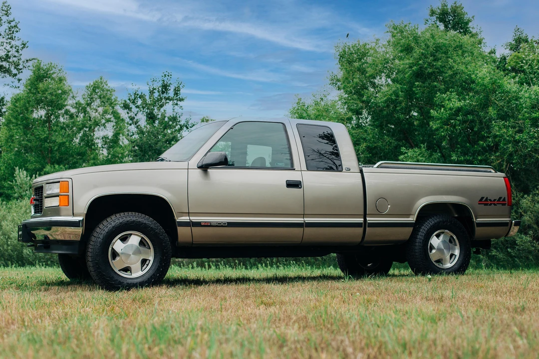 1998 GMC Sierra 1st Gen - Image 10 of 31