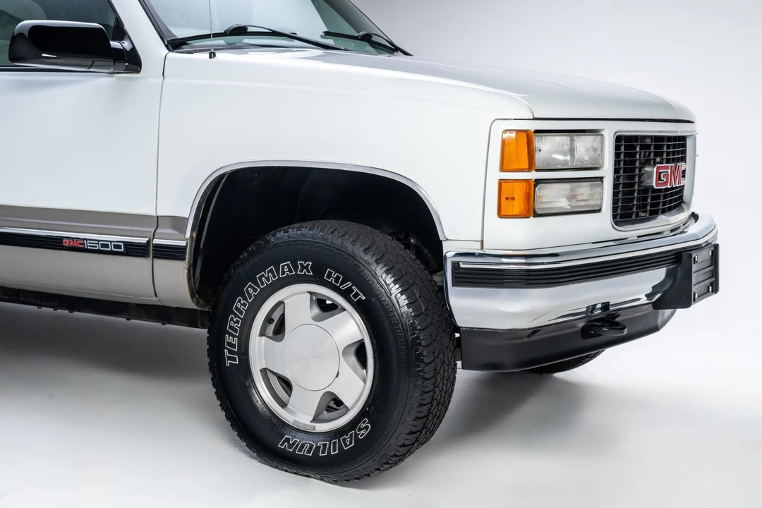 1998 GMC Sierra 2nd Gen - Image 21 of 31