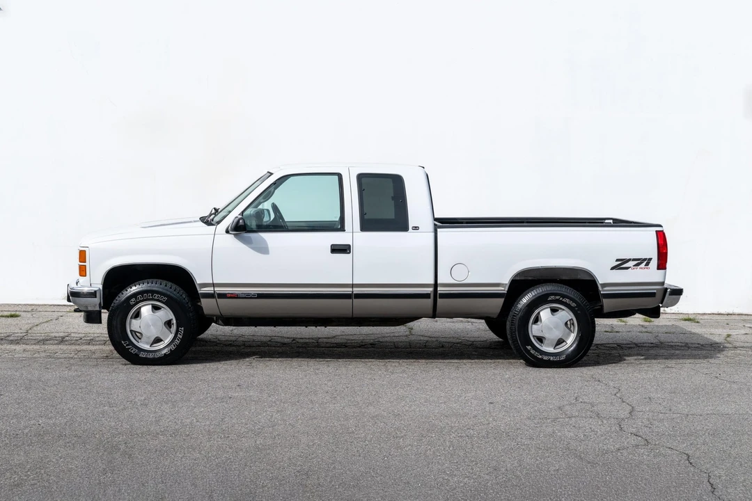 1998 GMC Sierra 2nd Gen - Image 15 of 31
