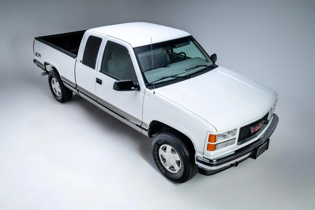 1998 GMC Sierra 2nd Gen - Image 7 of 31