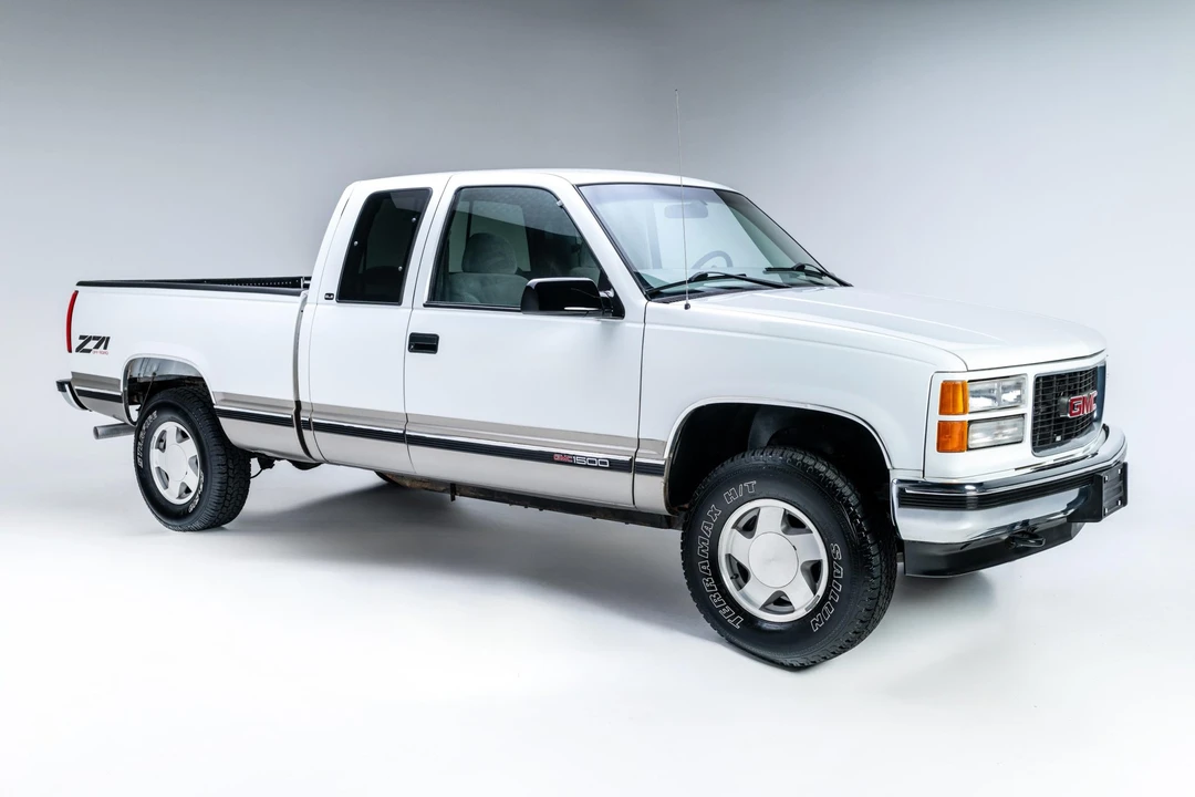 1998 GMC Sierra 2nd Gen - Image 8 of 31