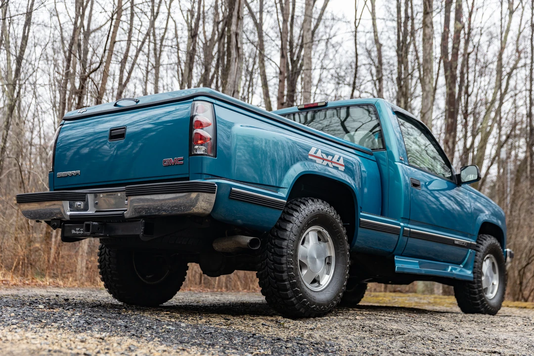 1998 GMC Sierra 1st Gen - Image 28 of 31