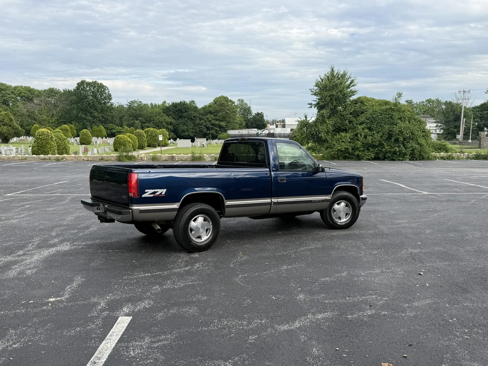 1998 GMC Sierra 1st Gen - Image 10 of 31