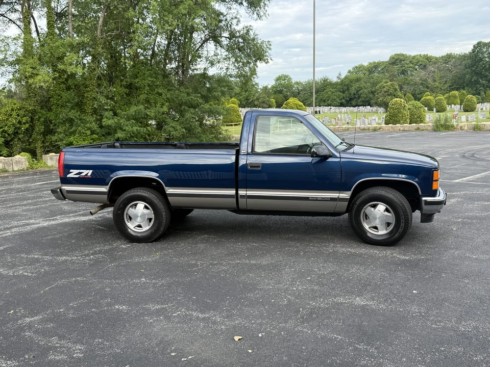 1998 GMC Sierra 1st Gen - Image 9 of 31