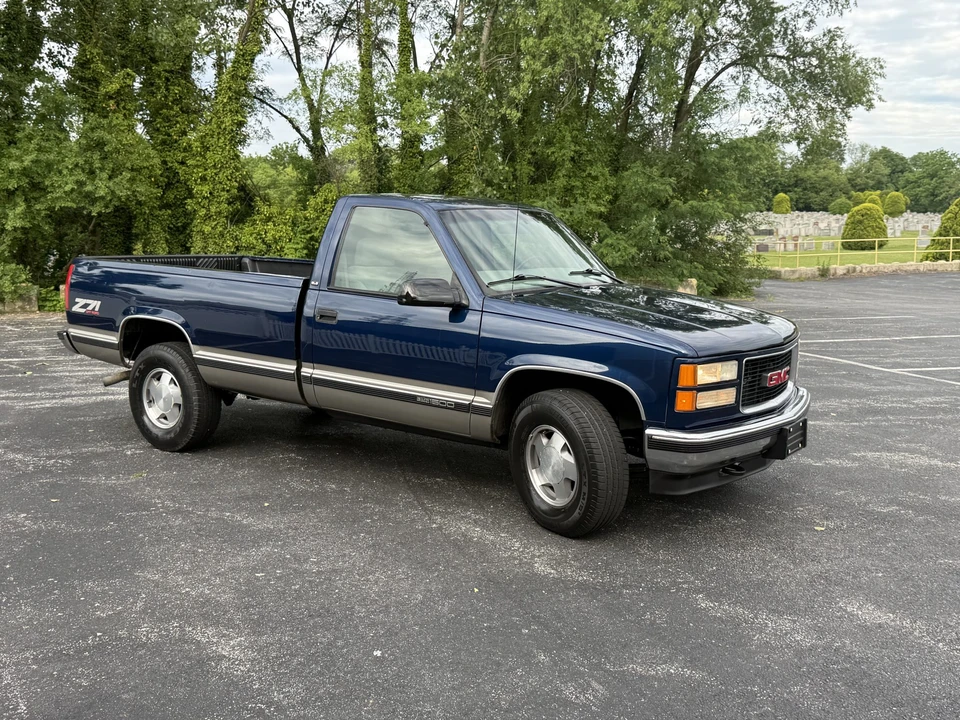 1998 GMC Sierra 1st Gen - Image 7 of 31