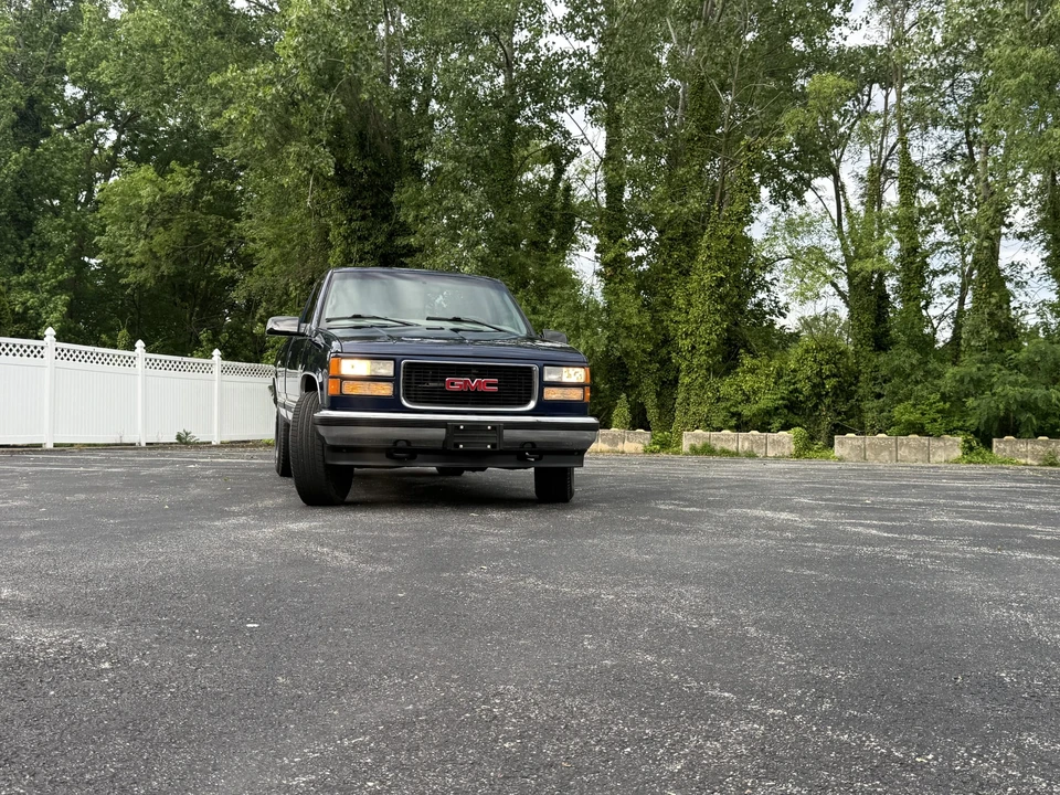 1998 GMC Sierra 1st Gen - Image 4 of 31