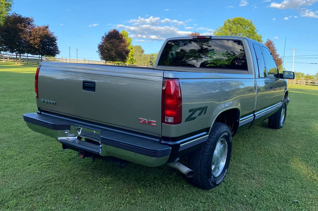1998 GMC Sierra 1st Gen - Image 8 of 31