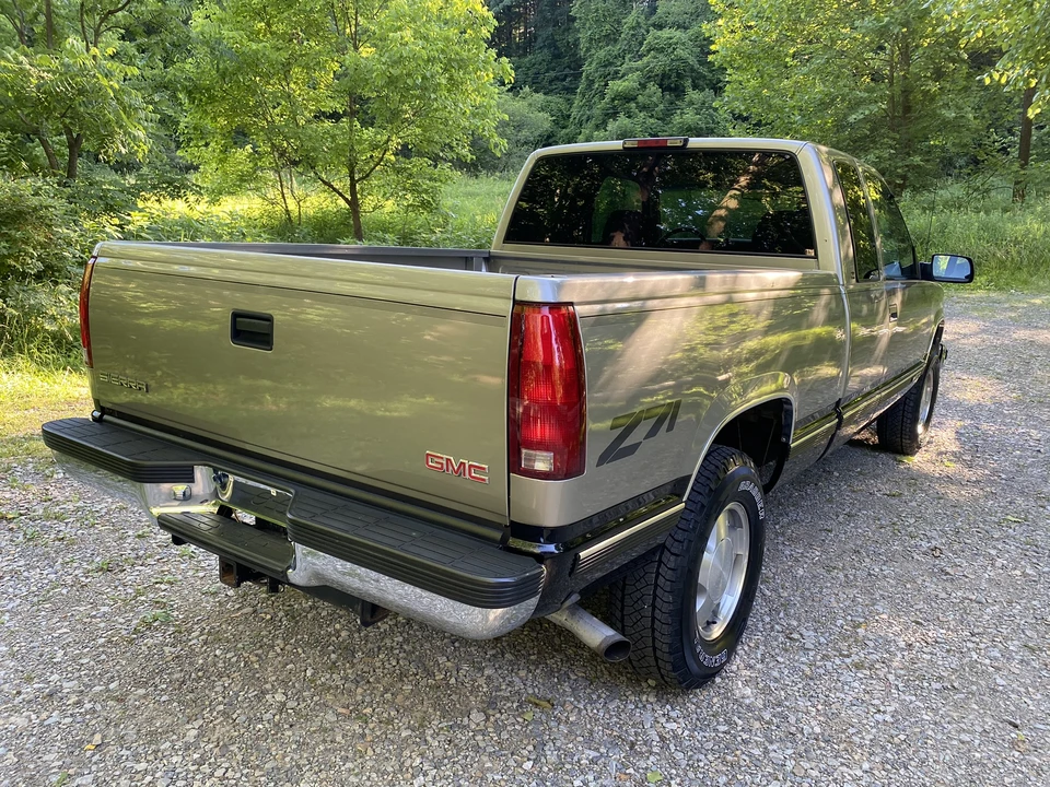 1998 GMC Sierra 1st Gen - Image 28 of 31
