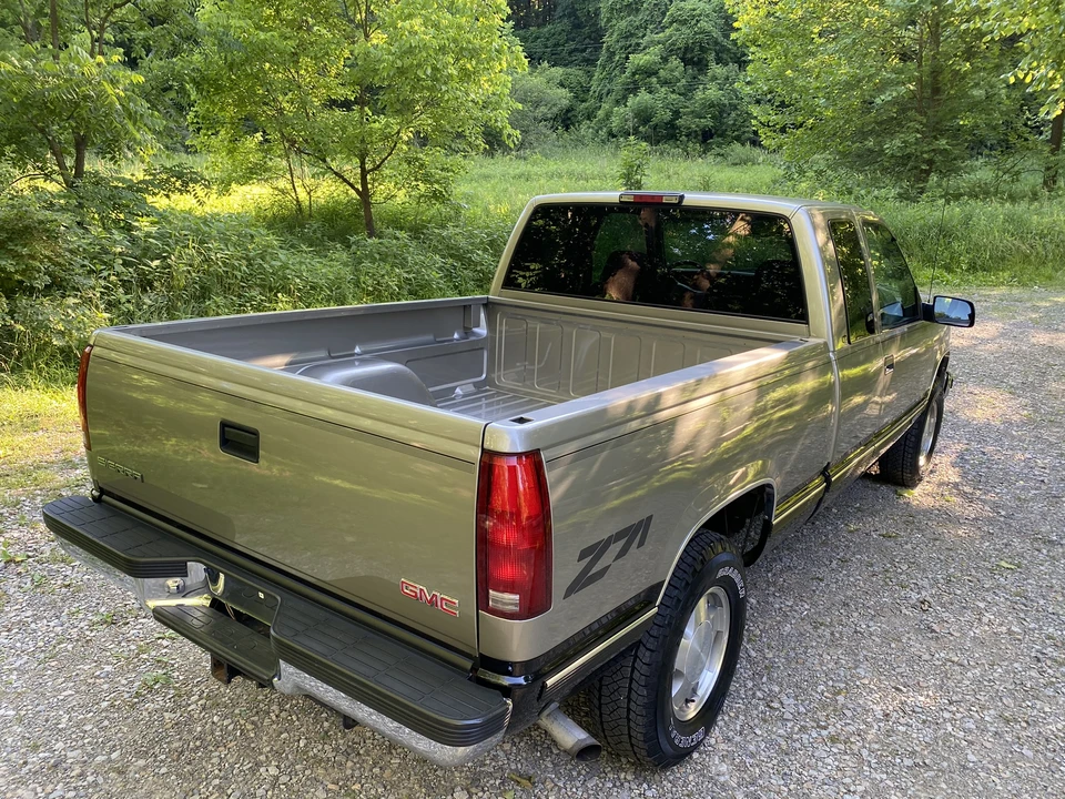 1998 GMC Sierra 1st Gen - Image 27 of 31