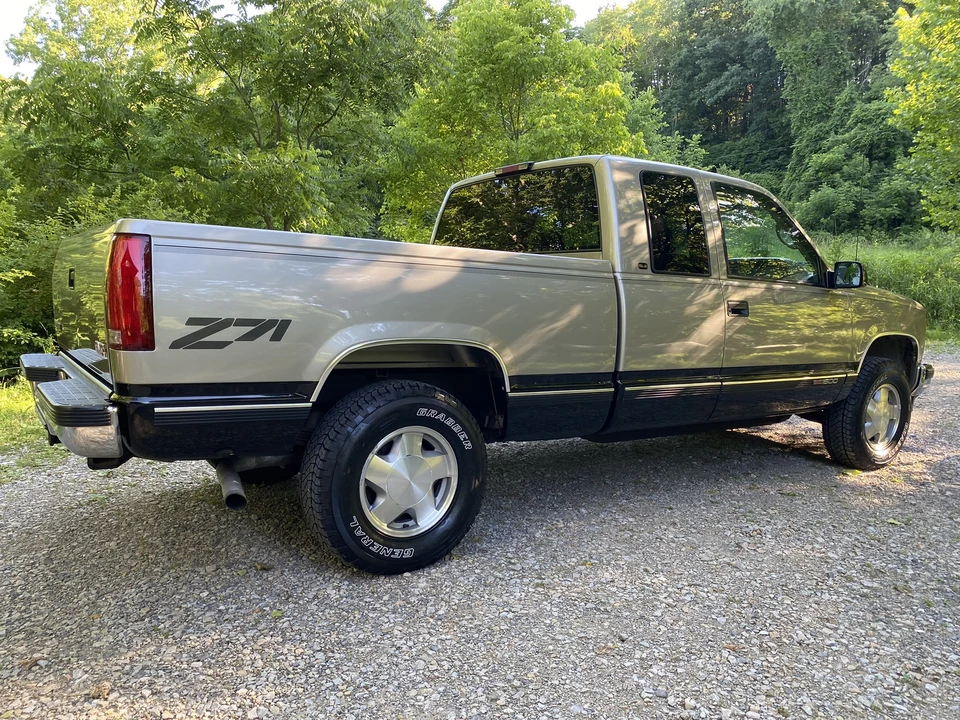 1998 GMC Sierra 1st Gen - Image 26 of 31