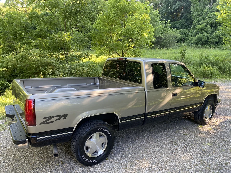1998 GMC Sierra 1st Gen - Image 24 of 31