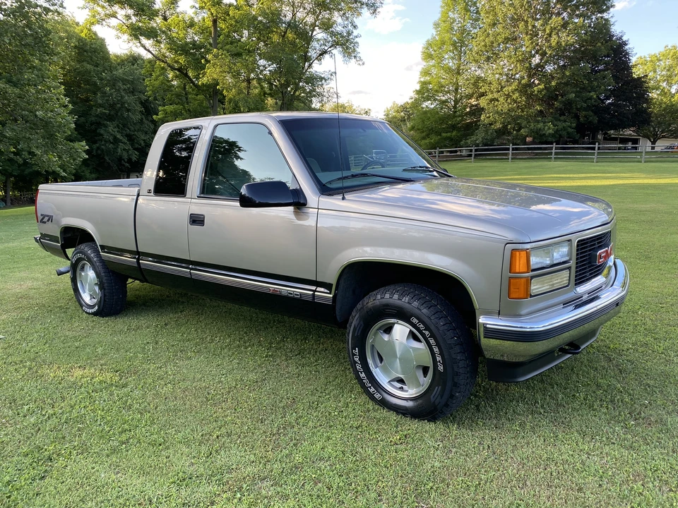 1998 GMC Sierra 1st Gen - Image 12 of 31