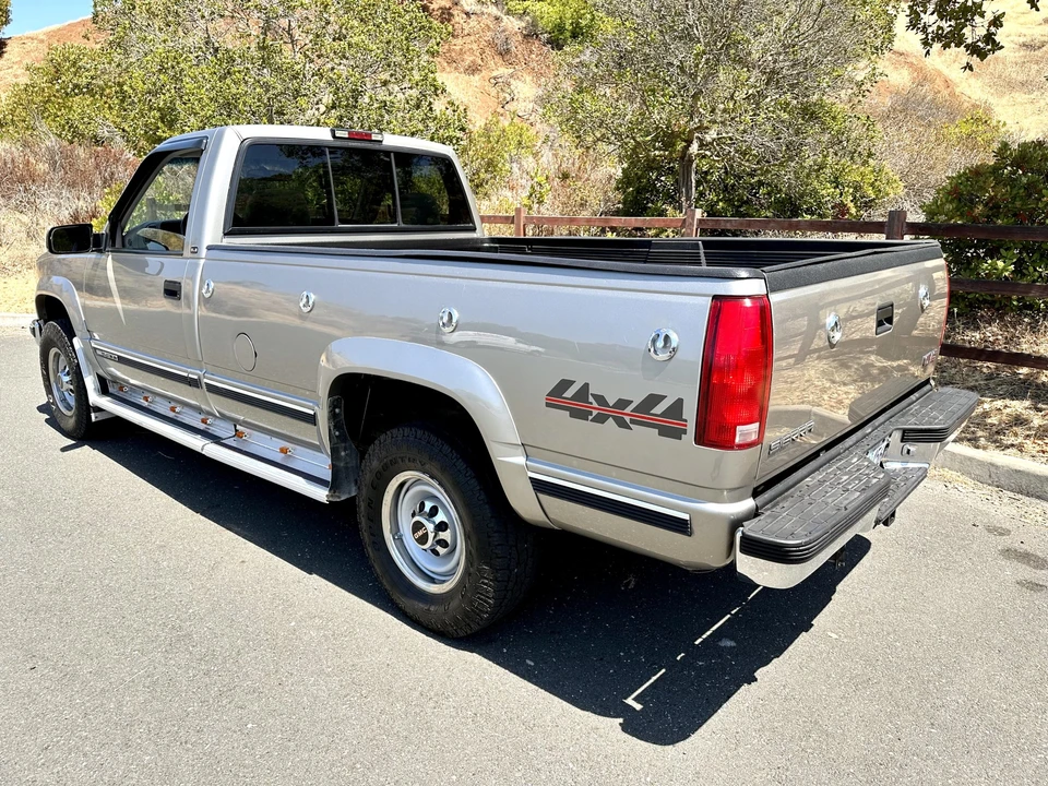 1998 GMC Sierra 1st Gen - Image 16 of 31