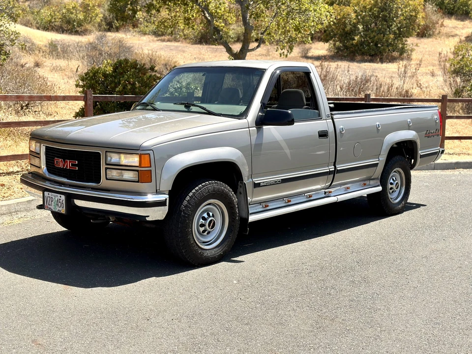1998 GMC Sierra 1st Gen - Image 3 of 31
