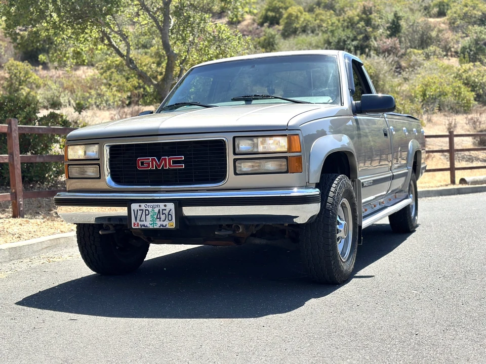1998 GMC Sierra 1st Gen - Image 2 of 31