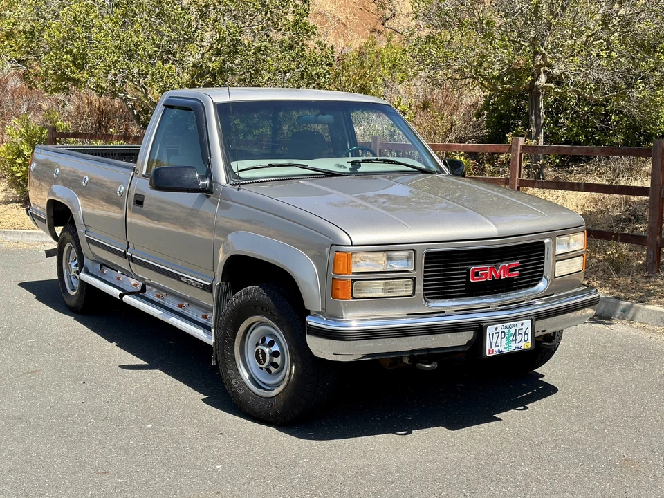 1998 GMC Sierra 1st Gen - Image 28 of 31