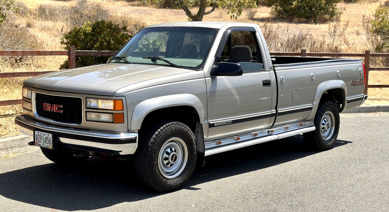 1998 GMC Sierra 1st Gen - Image 7 of 31