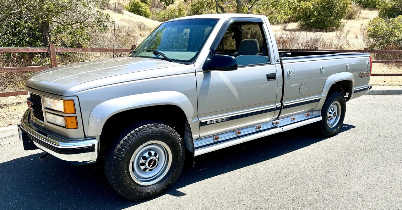 1998 GMC Sierra 1st Gen - Image 10 of 31