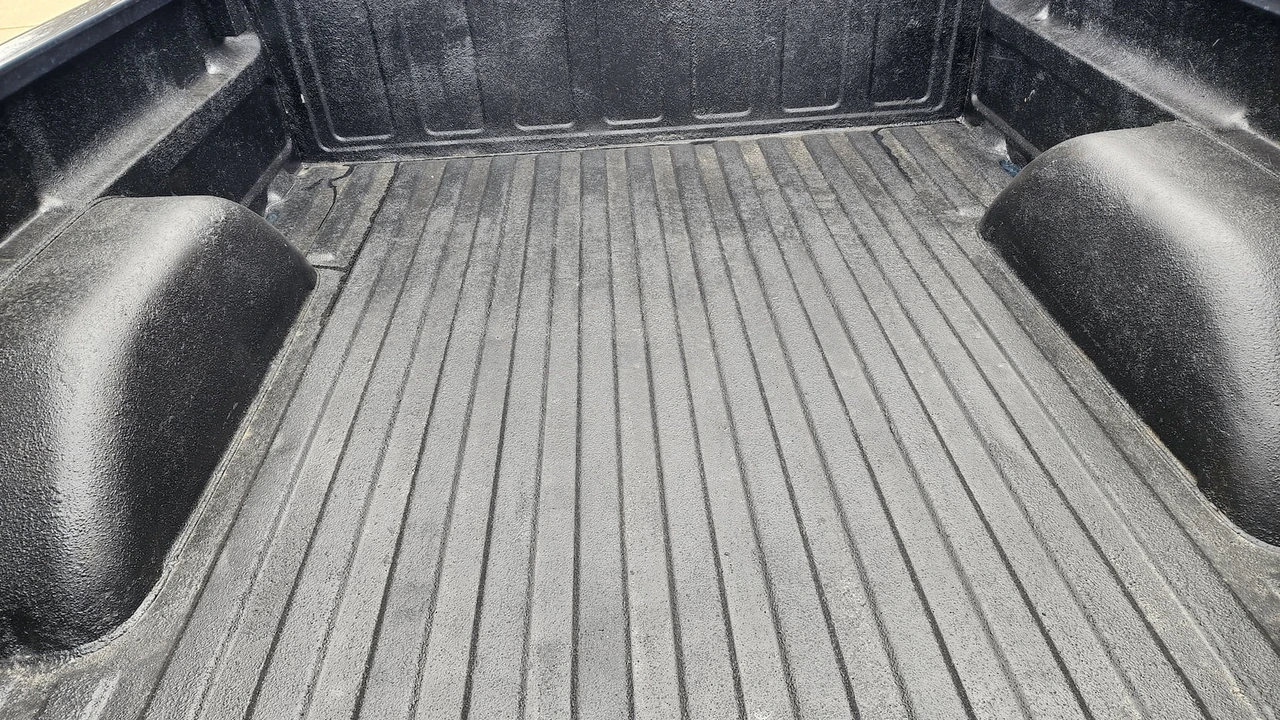 1998 GMC Sierra 1st Gen - Image 7 of 10