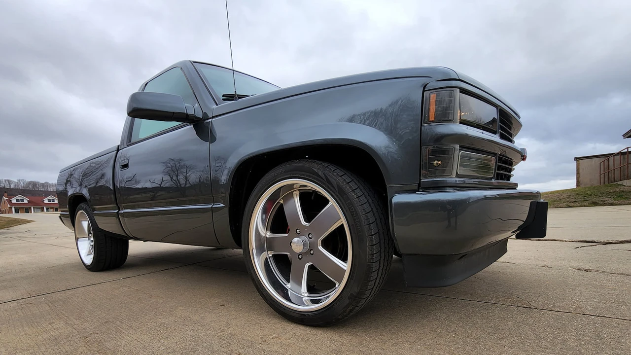 1998 GMC Sierra 1st Gen - Image 10 of 10