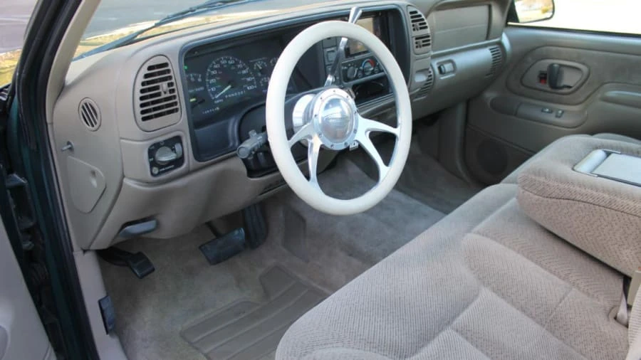 1998 GMC Sierra 1st Gen - Image 4 of 13