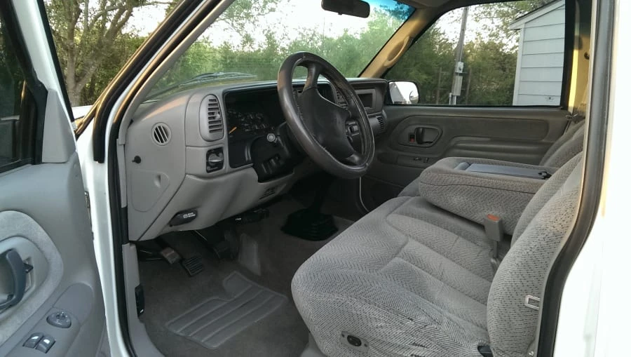 1998 GMC Sierra 1st Gen - Image 4 of 10