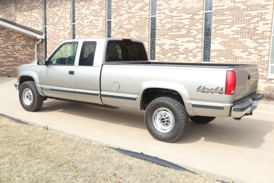 1998 GMC Sierra 1st Gen - Image 5 of 10