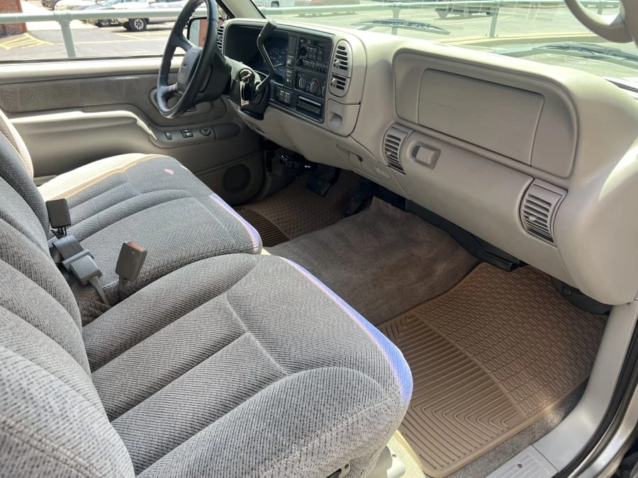 1998 GMC Sierra 1st Gen - Image 6 of 9