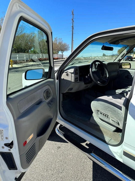 1998 GMC Sierra 1st Gen - Image 6 of 15