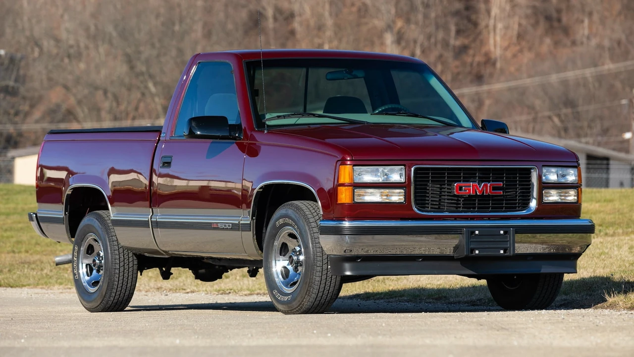 1998 GMC Sierra 1st Gen - Image 12 of 23