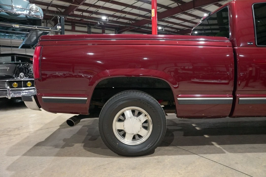 1998 GMC Sierra 1st Gen - Image 9 of 21