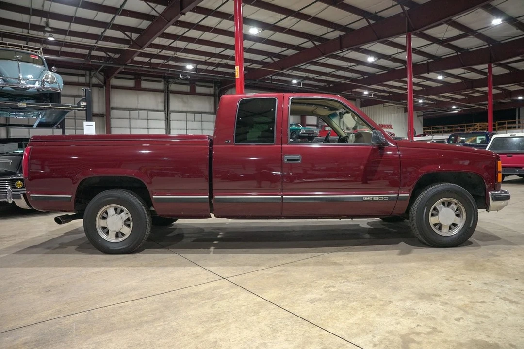 1998 GMC Sierra 1st Gen - Image 10 of 21
