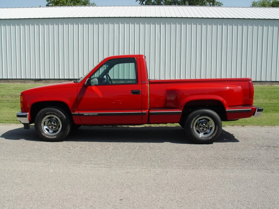 1998 GMC Sierra 1st Gen - Image 2 of 12