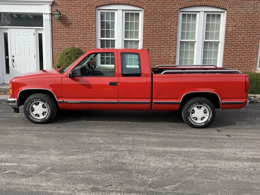 1998 GMC Sierra 1st Gen - Image 2 of 7