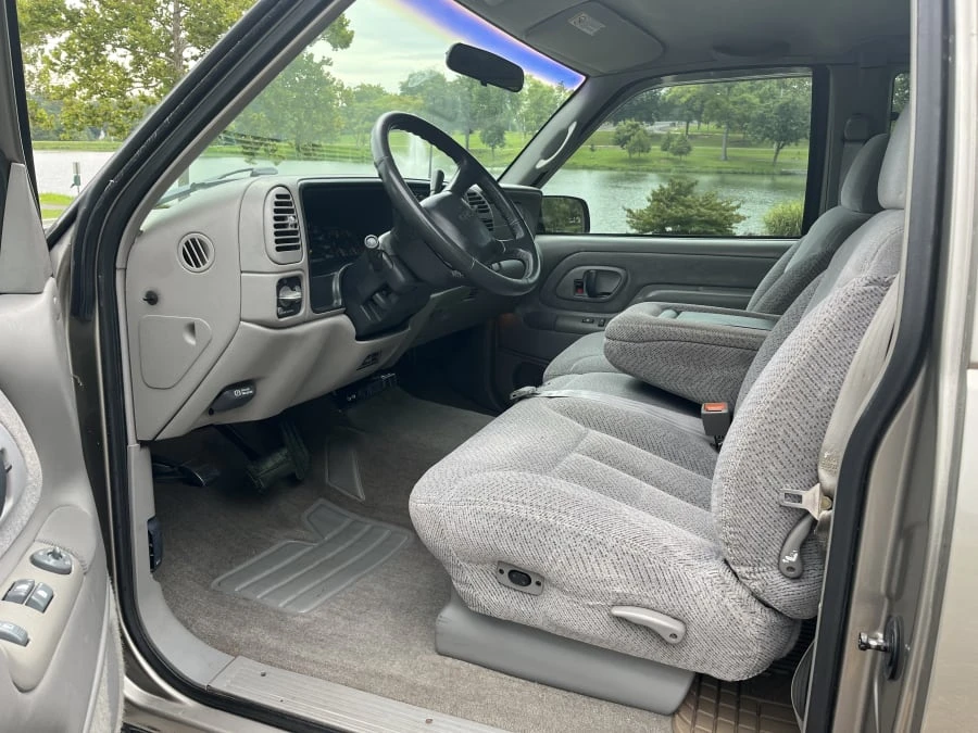 1998 GMC Sierra 1st Gen - Image 7 of 12