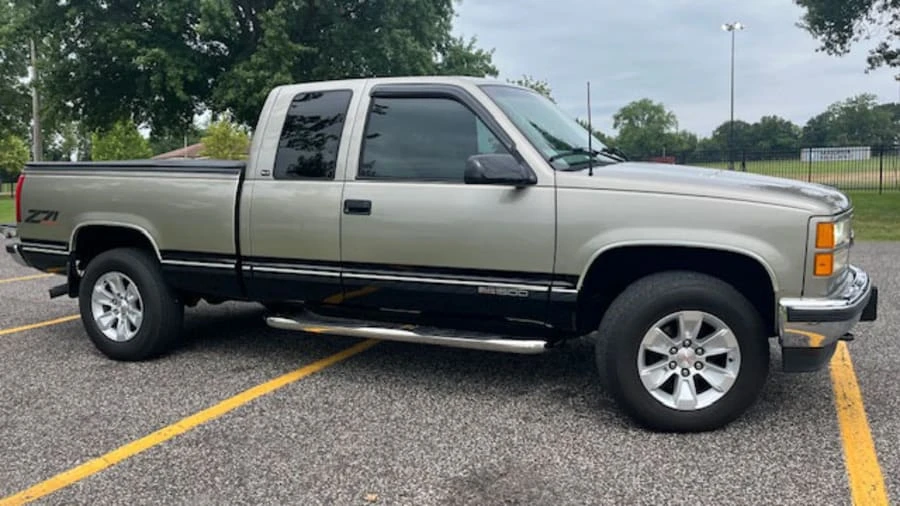 1998 GMC Sierra 1st Gen - Image 6 of 12