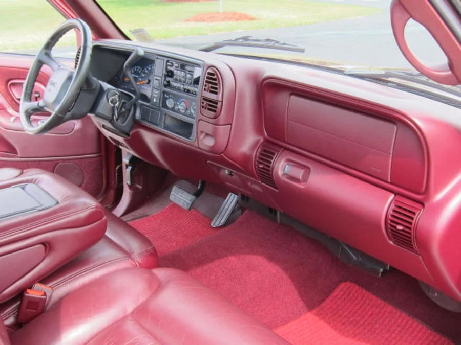 1998 GMC Sierra 1st Gen - Image 5 of 12