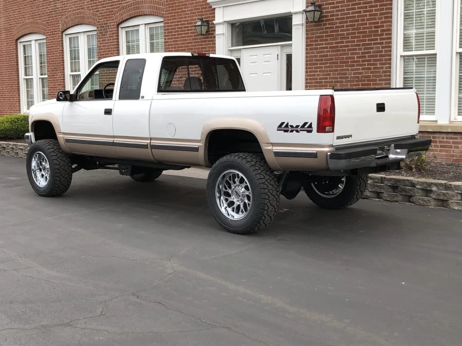 1998 GMC Sierra 1st Gen - Image 3 of 4