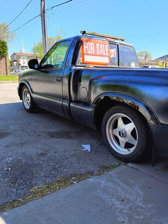 1998 GMC S-15/Sonoma - Image 14 of 17