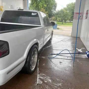 1998 GMC Sonoma Extended Cab SLS Pickup 3D 6 ft