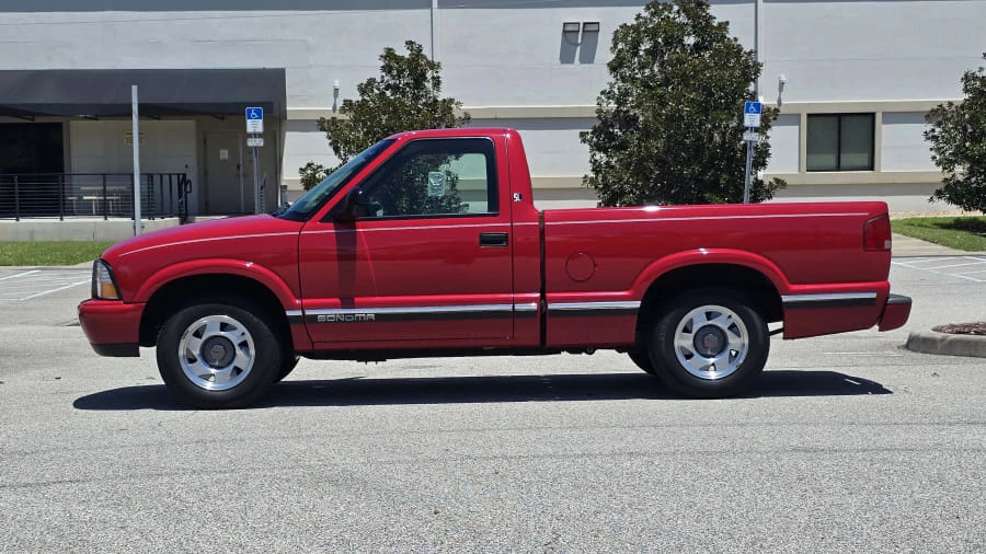 1998 GMC S-15/Sonoma - Image 2 of 20
