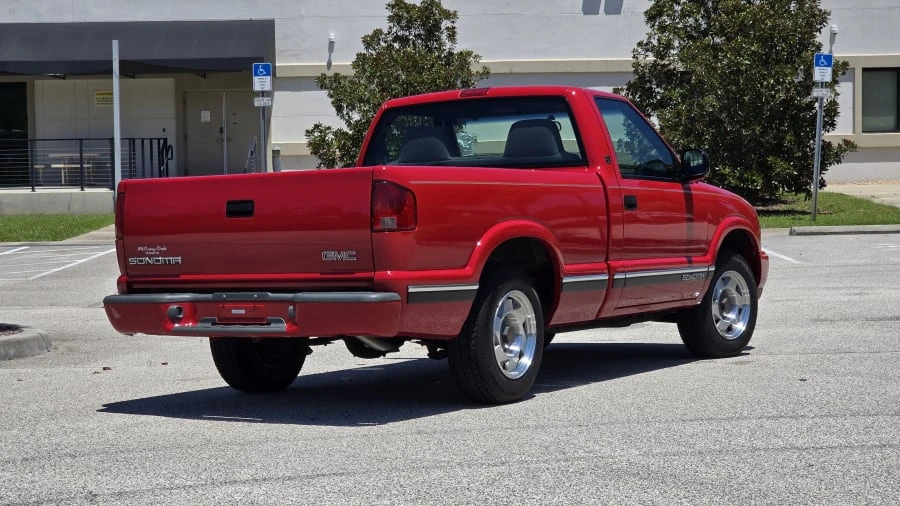 1998 GMC S-15/Sonoma - Image 3 of 20