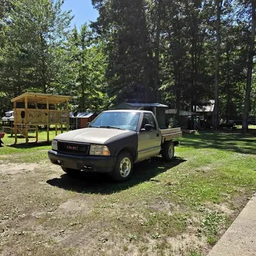 1998 GMC Sonoma Regular Cab SLS