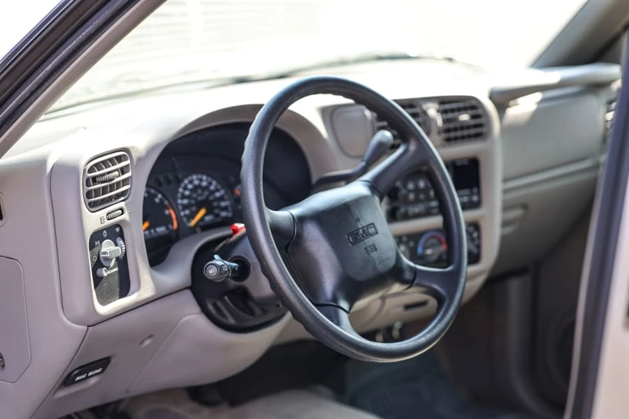 1998 GMC S-15/Sonoma - Image 25 of 31