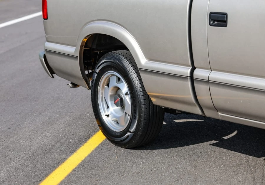 1998 GMC S-15/Sonoma - Image 18 of 31